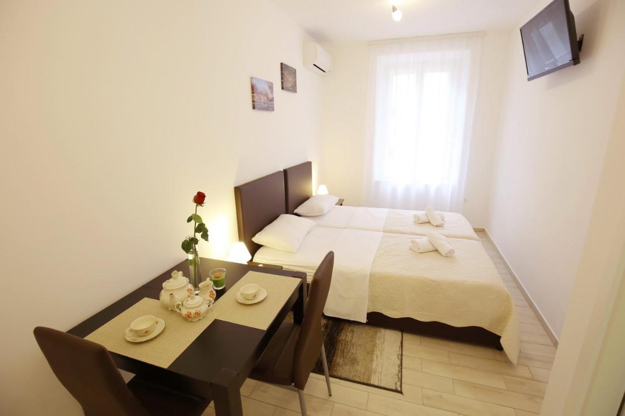 Sites Of Zadar Rooms Exterior photo
